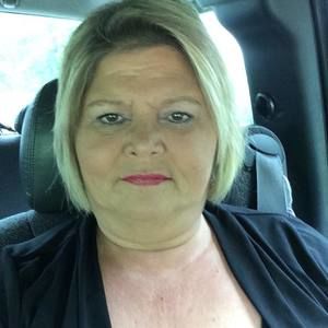 Meet your Posher, Regina